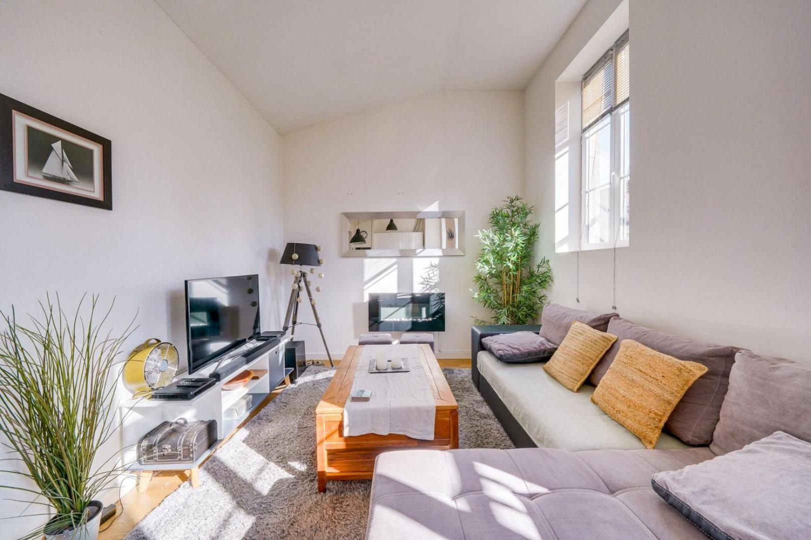 Very Nice Apartment In The Historical Center Bordeaux Exterior photo